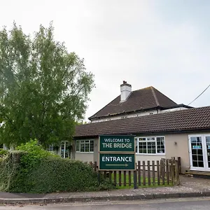 the-bridge-inn-bristol.tophotelsbath.com/
