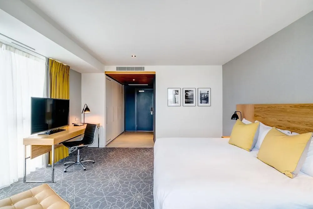 Apex City Quay Hotel & Spa Dundee 4*,  Storbritannien