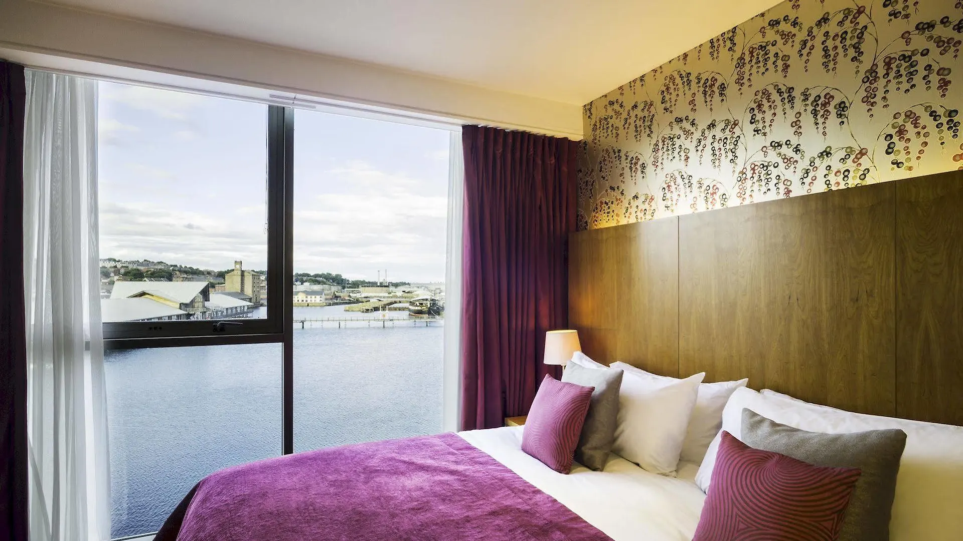 Apex City Quay Hotel & Spa Dundee
