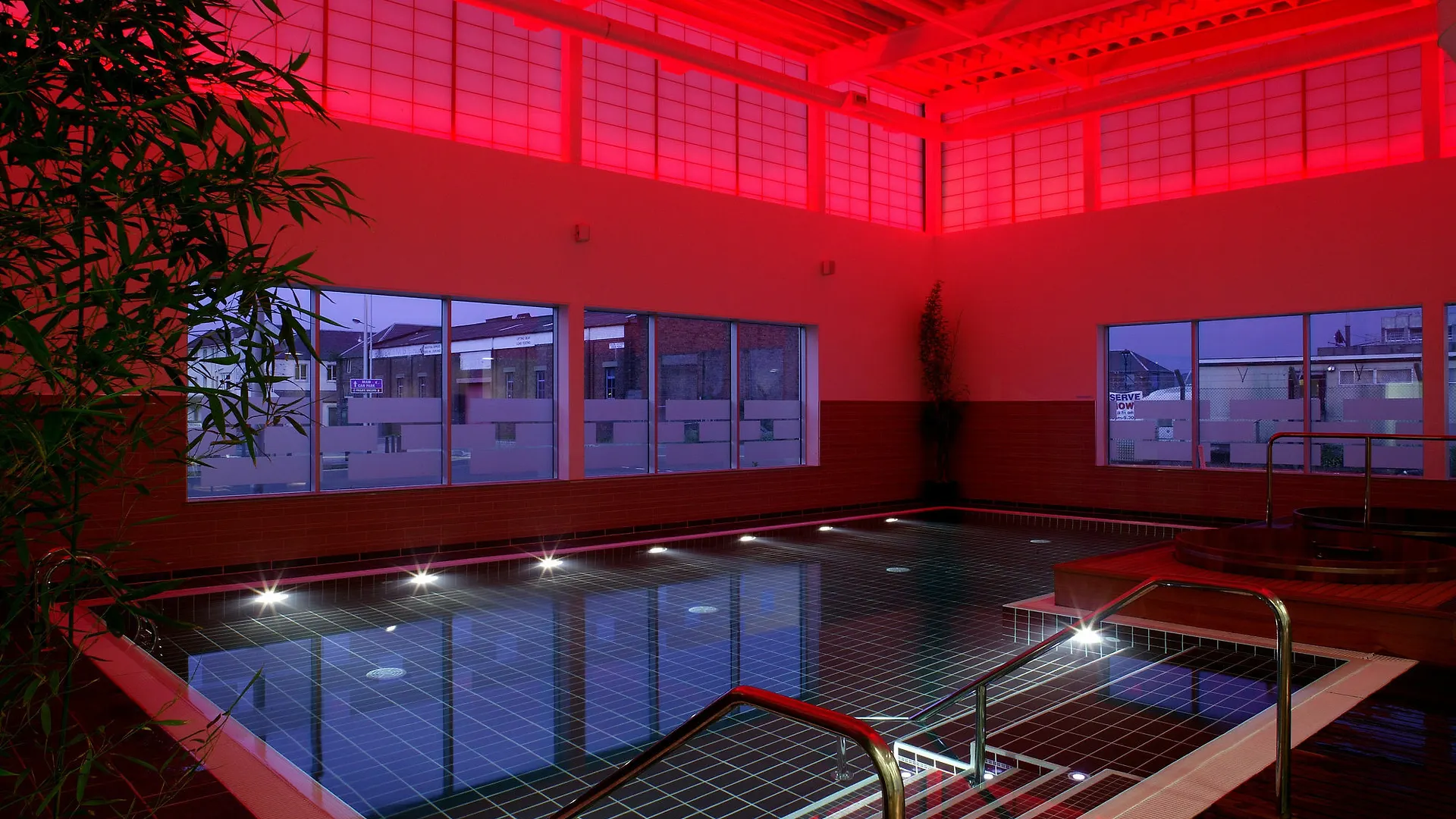 Apex City Quay Hotel & Spa Dundee 4*,